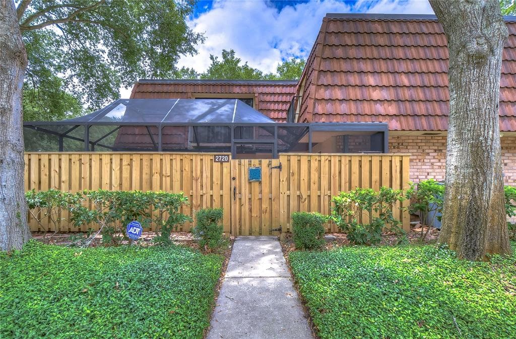 2720 14TH COURT PALM HARBOR, FL 34684
