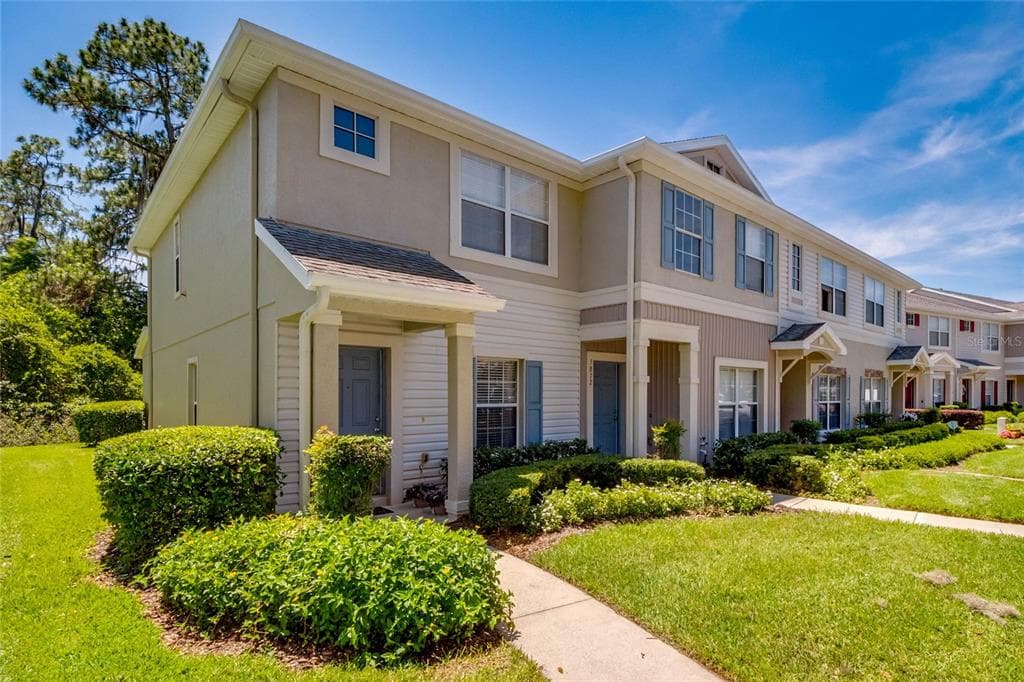 5870 FISHHAWK RIDGE DRIVE LITHIA, FL 33547