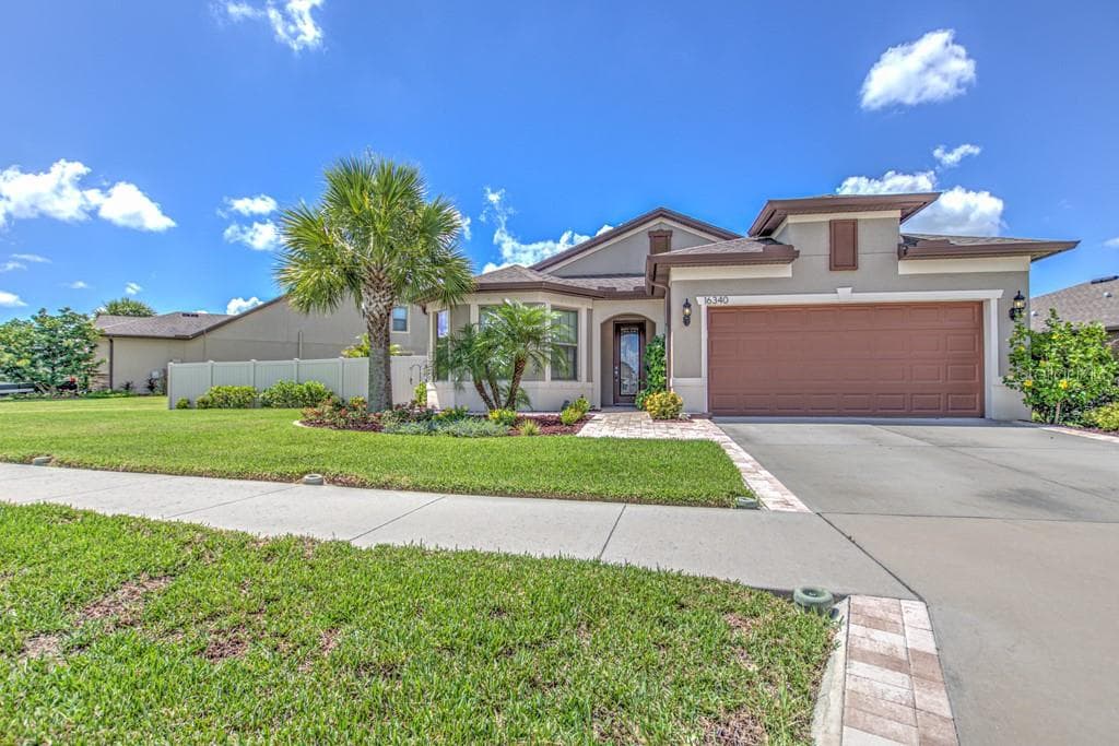 16340 TREASURE POINT DRIVE WIMAUMA, FL 33598