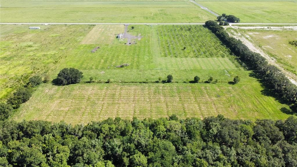 672ND HIGHWAY LITHIA, FL 33547