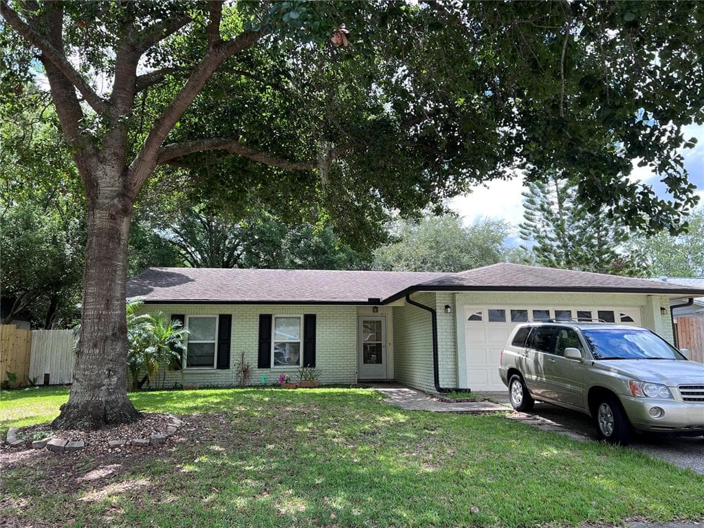 15917 EAGLE RIVER WAY TAMPA, FL 33624
