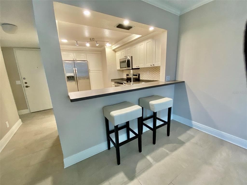 6268 PALMA DEL MAR BOULEVARD S UNIT 303 ST PETERSBURG, FL 33715