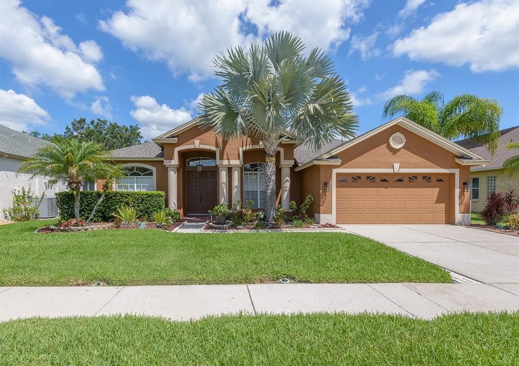 18016 ROYAL FOREST DRIVE TAMPA, FL 33647