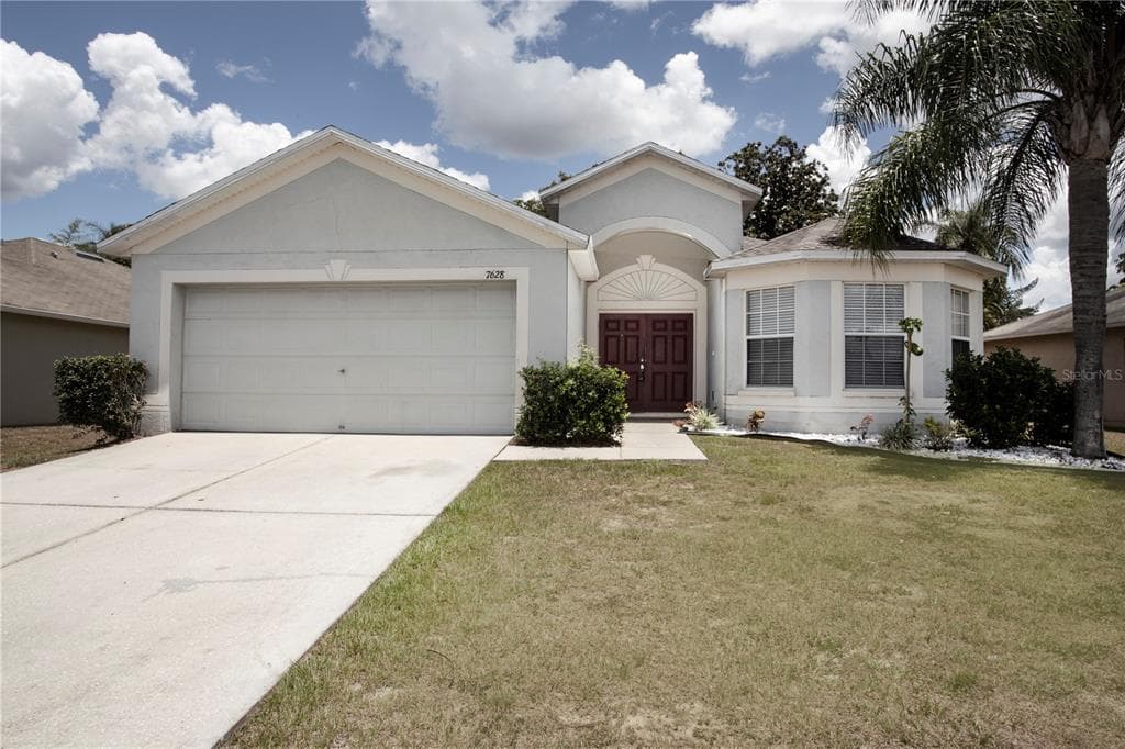 7628 WEEHAWKEN DRIVE ZEPHYRHILLS, FL 33540