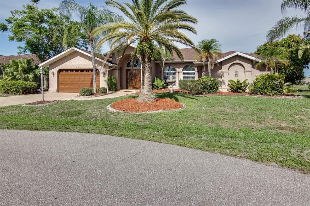 2235 KENYA LANE PUNTA GORDA, FL 33983