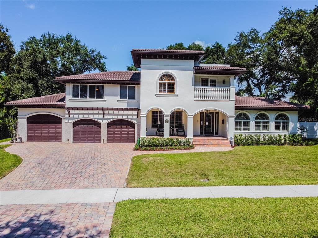 544 PALMETTO ROAD BELLEAIR, FL 33756