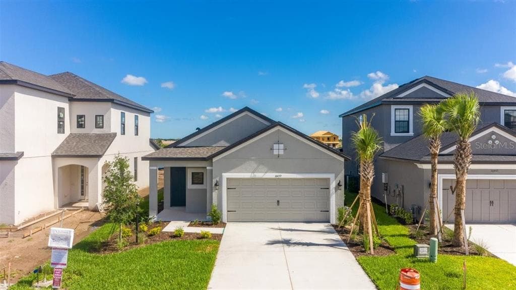16439 PAYNES MILL DRIVE BRADENTON, FL 34211