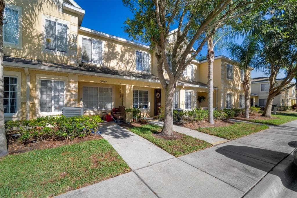 10747 KEYS GATE DRIVE RIVERVIEW, FL 33579