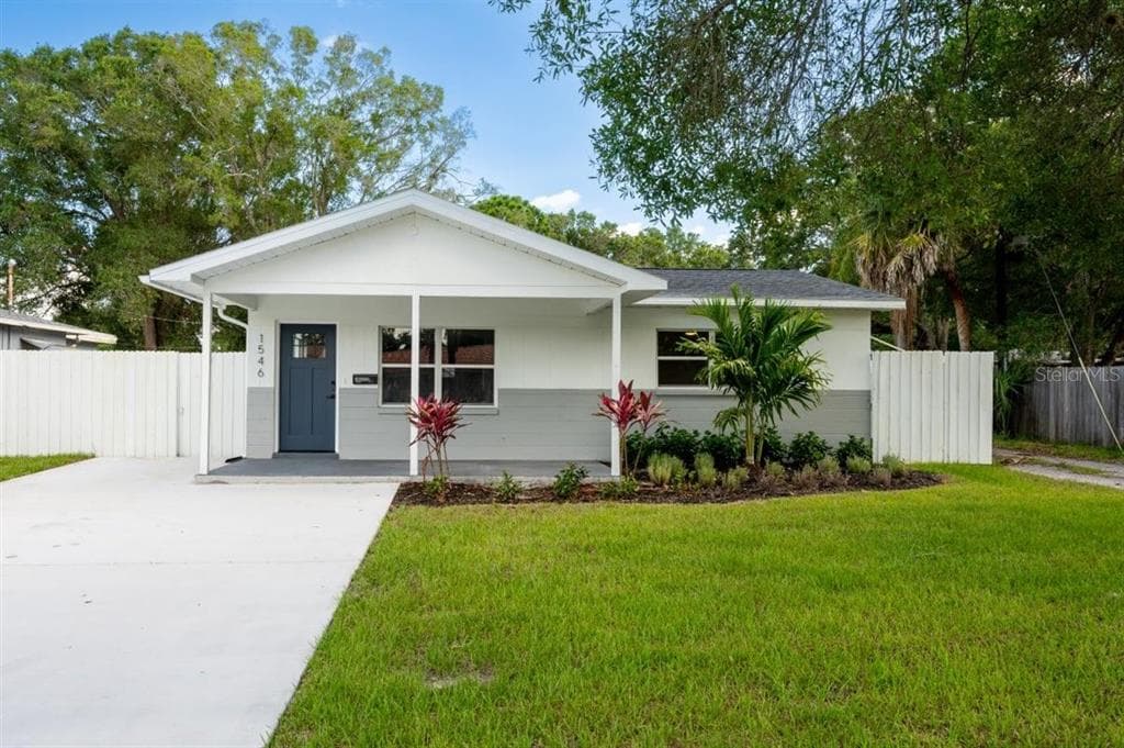 1546 58TH AVENUE N ST PETERSBURG, FL 33703