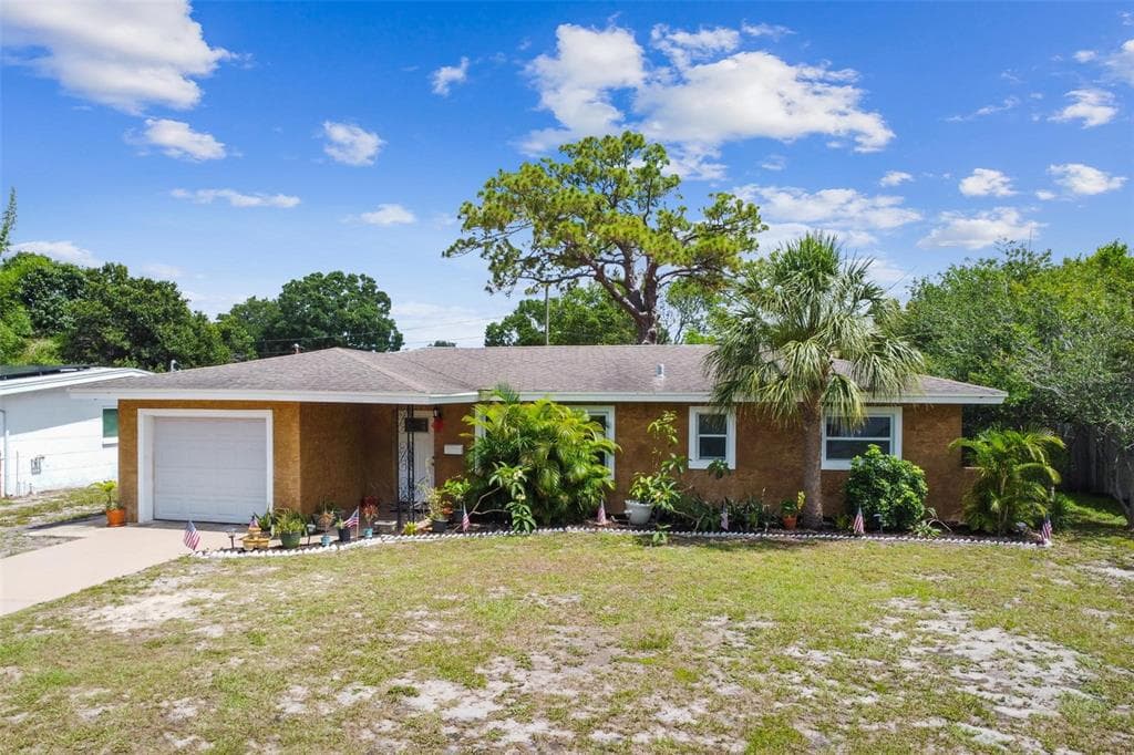 6259 39TH AVENUE N ST PETERSBURG, FL 33709
