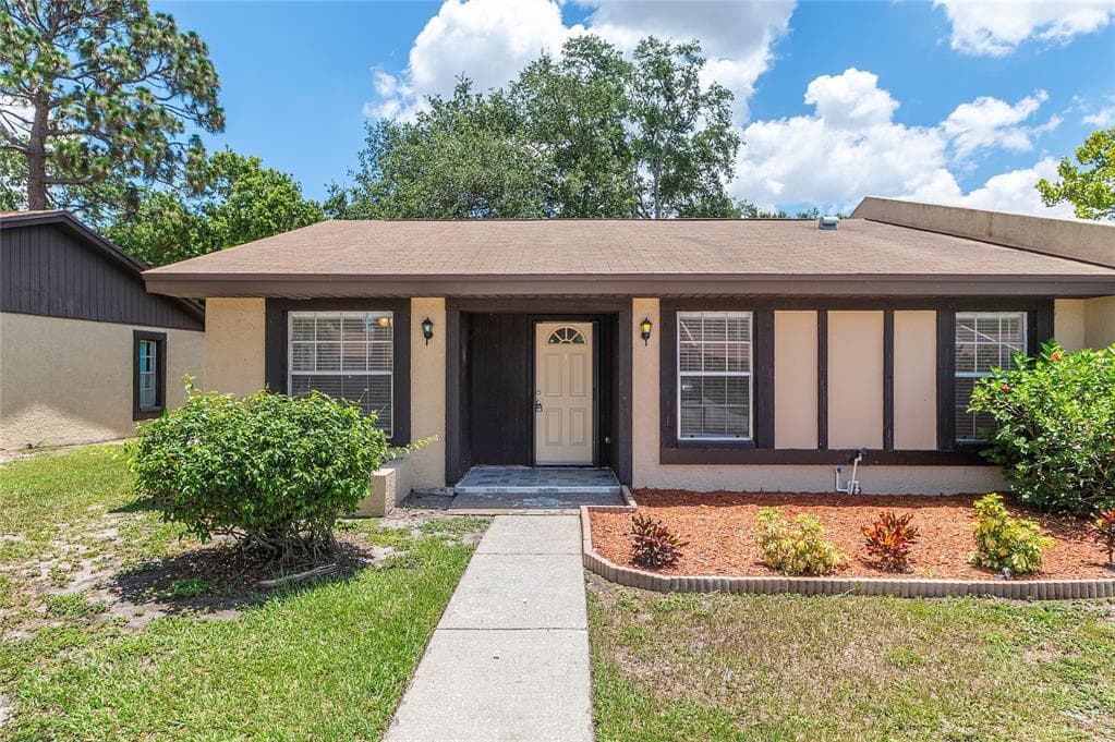 9933 88TH STREET SEMINOLE, FL 33777