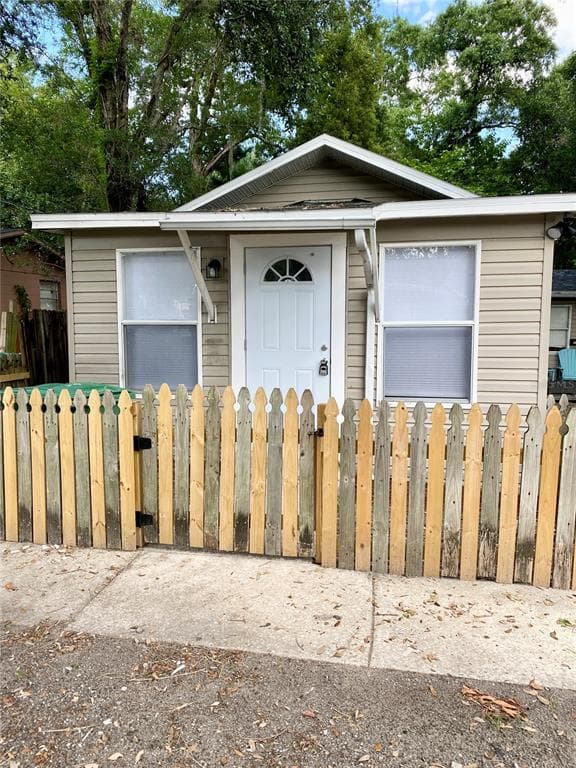 8311 N 9TH STREET UNIT A TAMPA, FL 33604