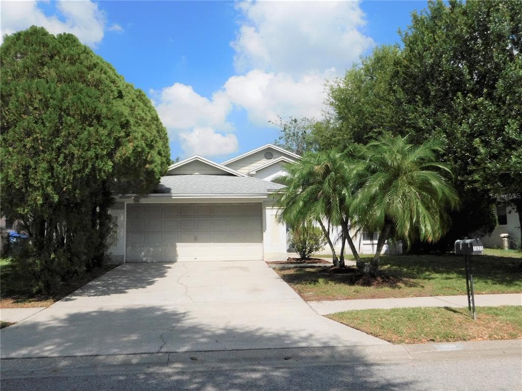 1621 COPPERSMITH COURT LUTZ, FL 33559