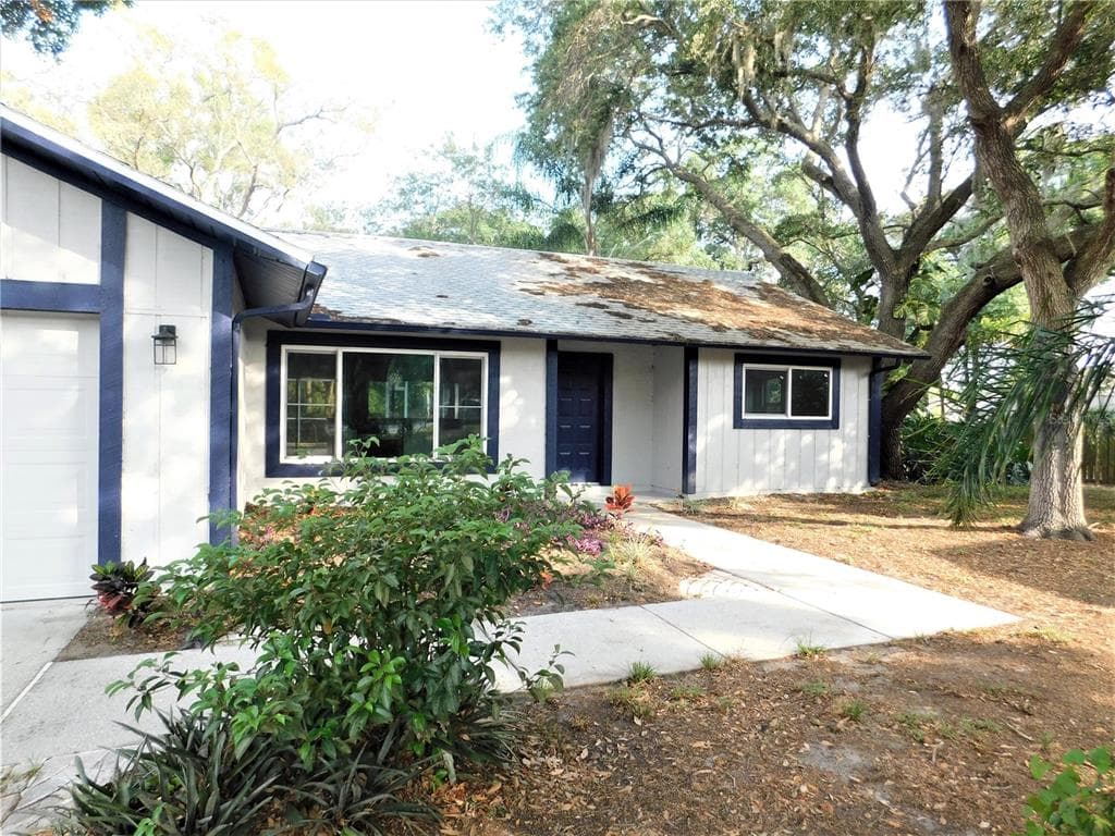1526 CAIRD WAY PALM HARBOR, FL 34683