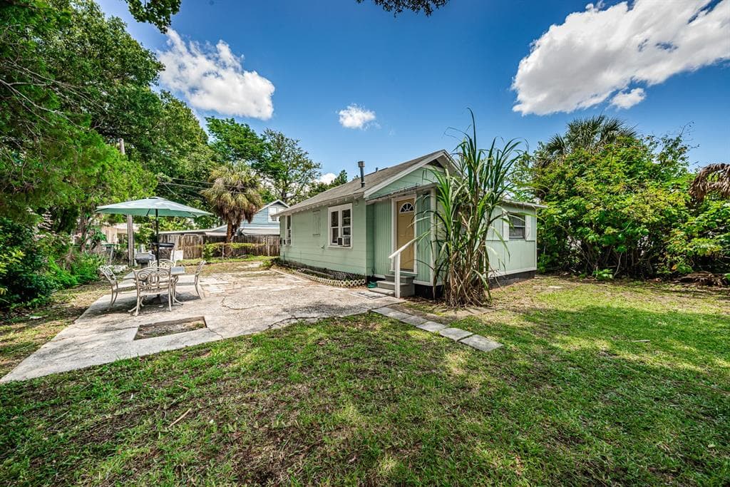 925 QUEEN STREET N ST PETERSBURG, FL 33713