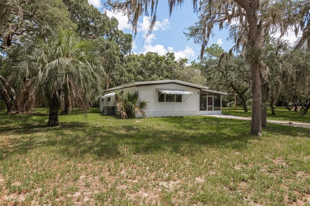 10031 MILLIKEN LANE HUDSON, FL 34669