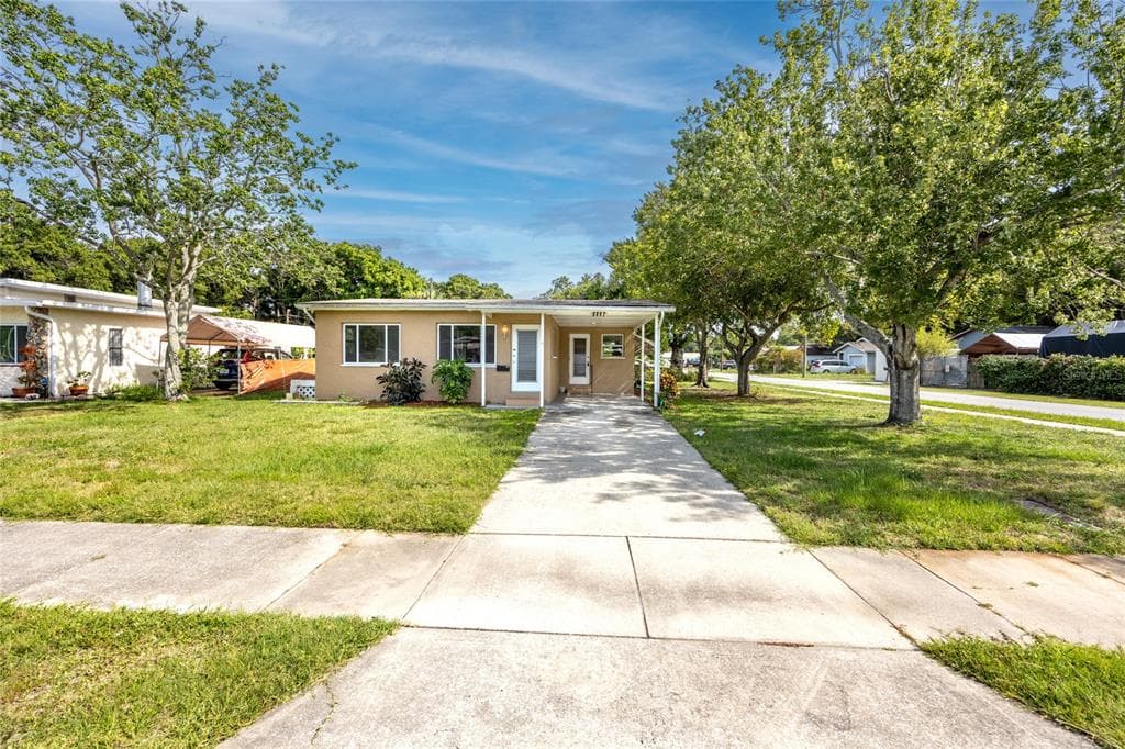 6092 71ST AVENUE N PINELLAS PARK, FL 33781