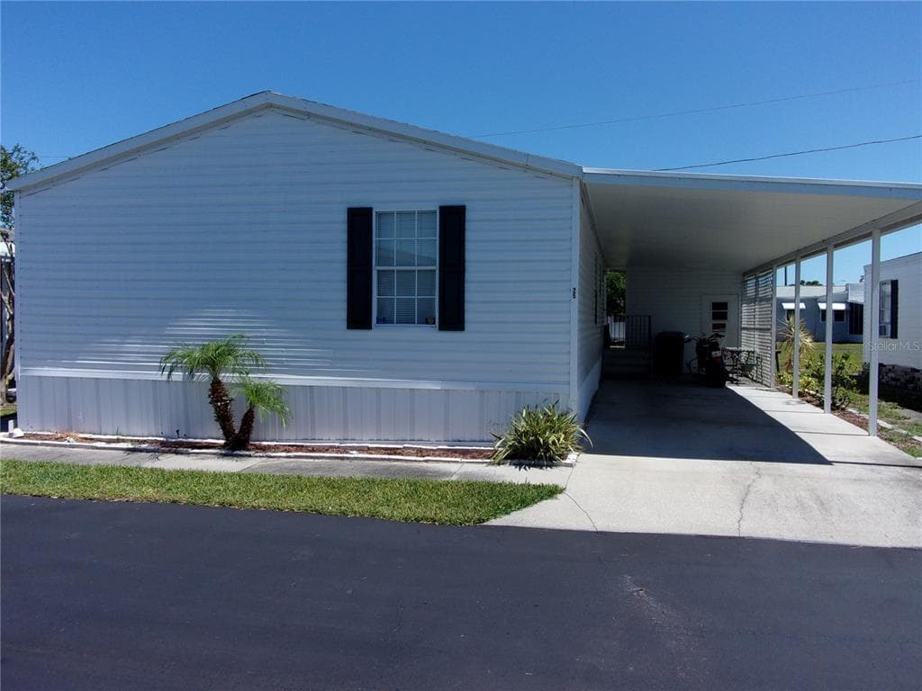12701 126TH AVENUE UNIT 25 LARGO, FL 33774