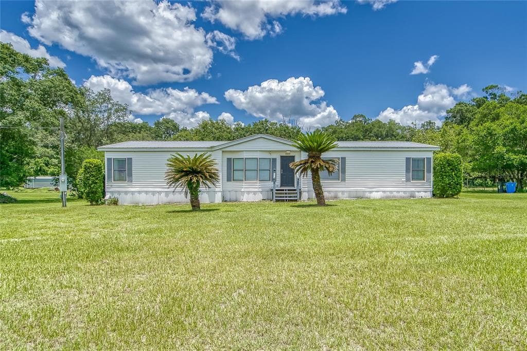 10625 SHERRI WOOD LANE THONOTOSASSA, FL 33592