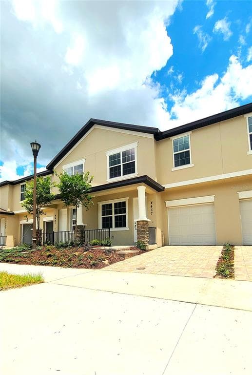 4437 SUMMER FLOWERS PLACE KISSIMMEE, FL 34746