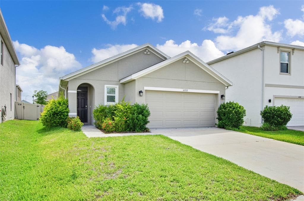 16322 SILENT SANDS LANE ODESSA, FL 33556