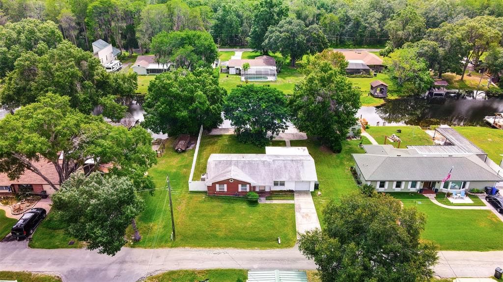 18217 GRIFFITH ROAD LUTZ, FL 33548