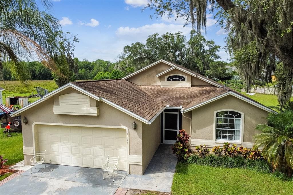 3917 CREEK WOODS DRIVE PLANT CITY, FL 33563