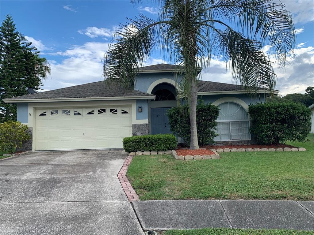 2015 AVALON COVE COURT BRANDON, FL 33511