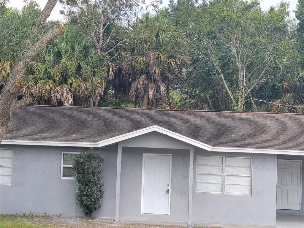 1813 NW 7TH AVENUE OKEECHOBEE, FL 34972