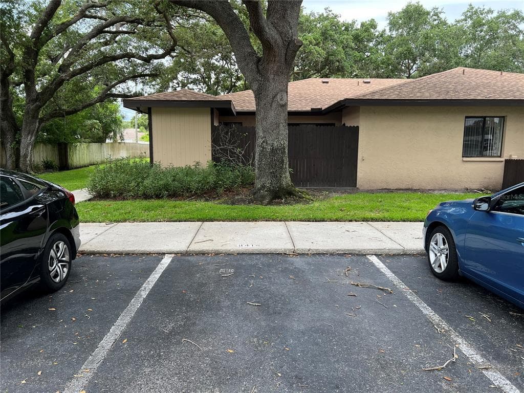 8414 60TH STREET N UNIT 103 PINELLAS PARK, FL 33781