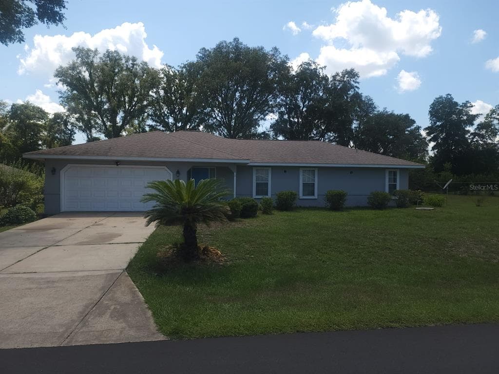 4 HICKORY LOOP TERRACE OCALA, FL 34472