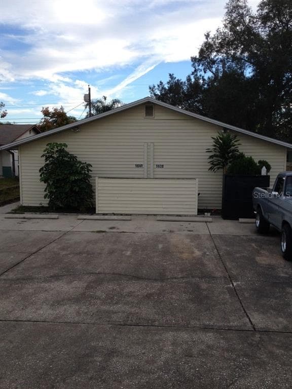 5640 SILVER SPUR DRIVE UNIT 5640 HOLIDAY, FL 34690