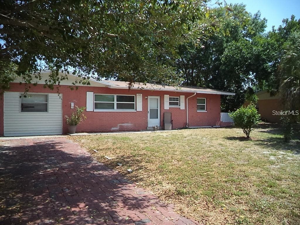 260 38TH AVENUE SE ST PETERSBURG, FL 33705