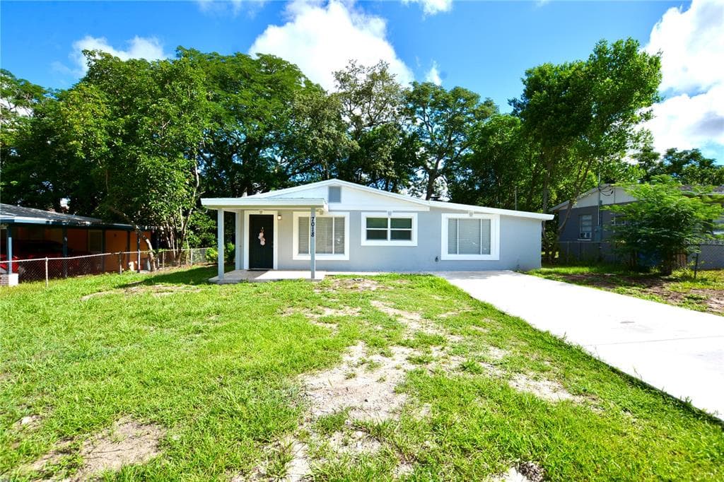 7018 PONDEROSA DRIVE TAMPA, FL 33637