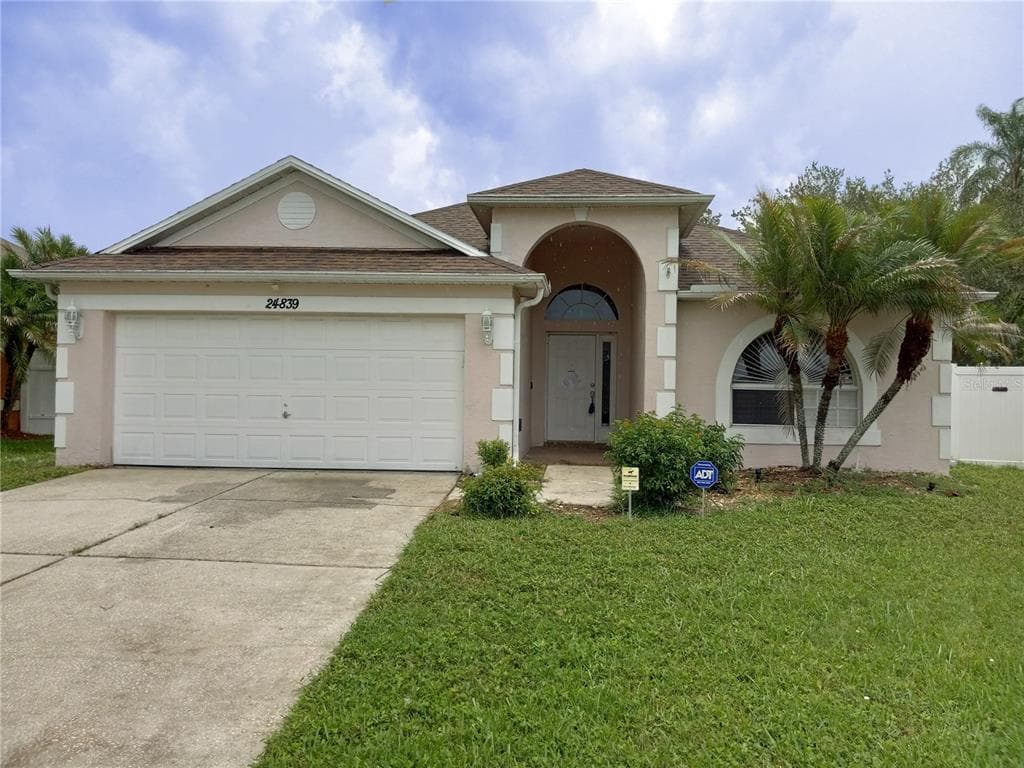 24839 GUN SMOKE DRIVE LAND O LAKES, FL 34639