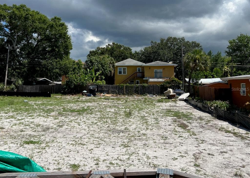 4723 10TH AVENUE S ST PETERSBURG, FL 33711