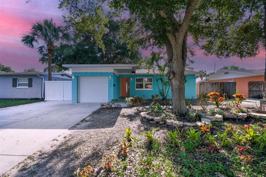 3218 38TH STREET N ST PETERSBURG, FL 33713