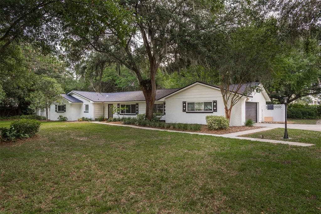 132 GARLAND CIRCLE PALM HARBOR, FL 34683