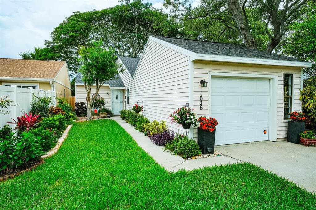 1026 WILLOWOOD LANE DUNEDIN, FL 34698
