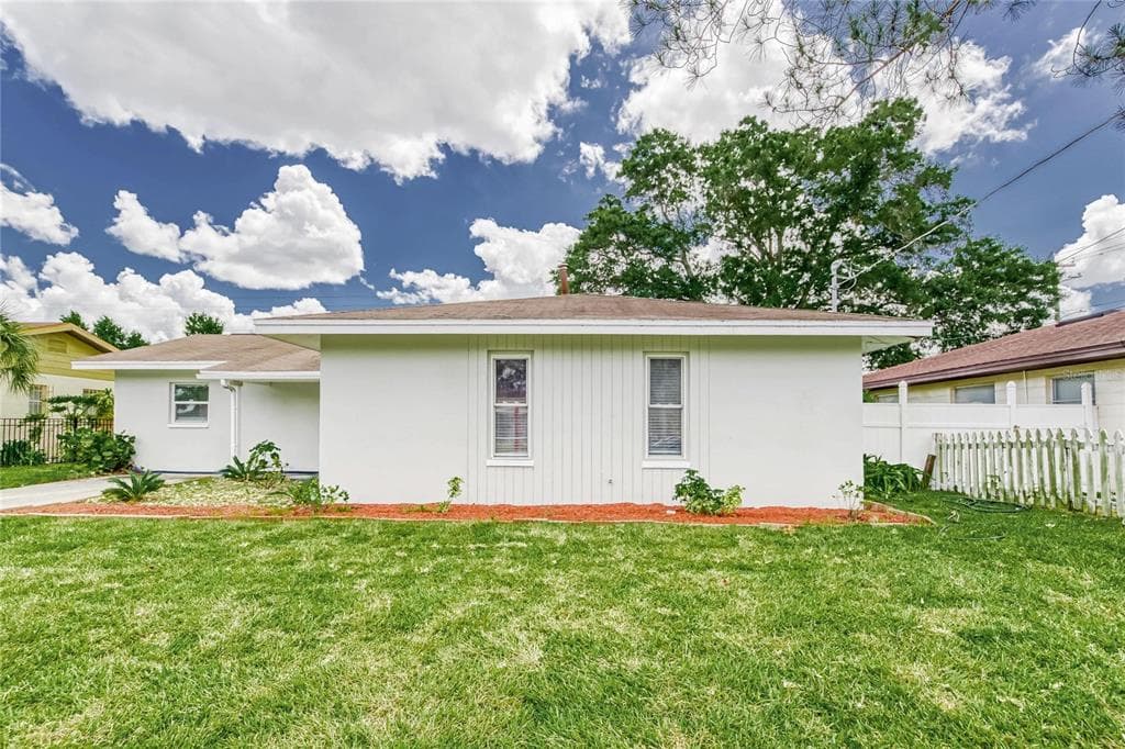 10903 N 29TH STREET TAMPA, FL 33612