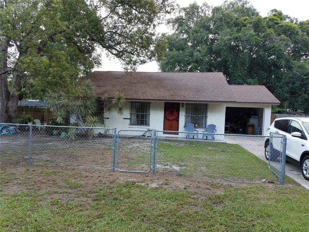2218 E 99TH AVENUE TAMPA, FL 33612