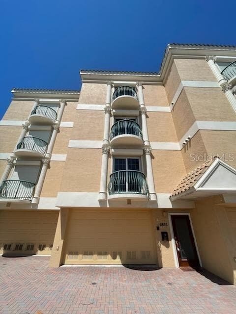 9866 GULF BOULEVARD UNIT 2 TREASURE ISLAND, FL 33706