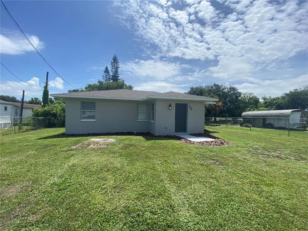 1126 GAMBLE STREET NW MOORE HAVEN, FL 33471