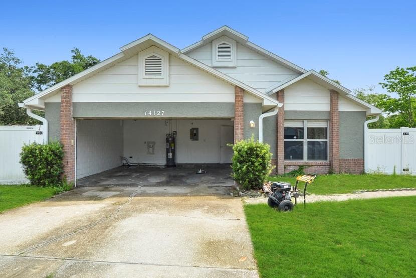 14127 TALLADEGA COURT ORLANDO, FL 32826