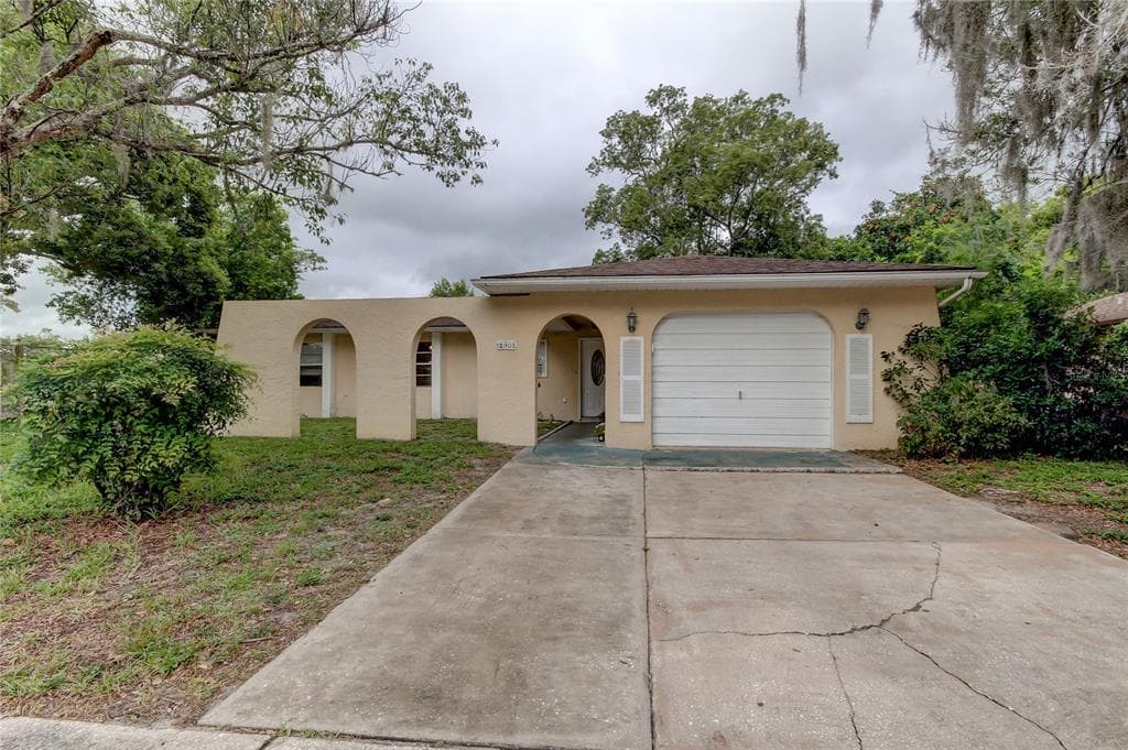 12903 LAKE TREE LANE HUDSON, FL 34669