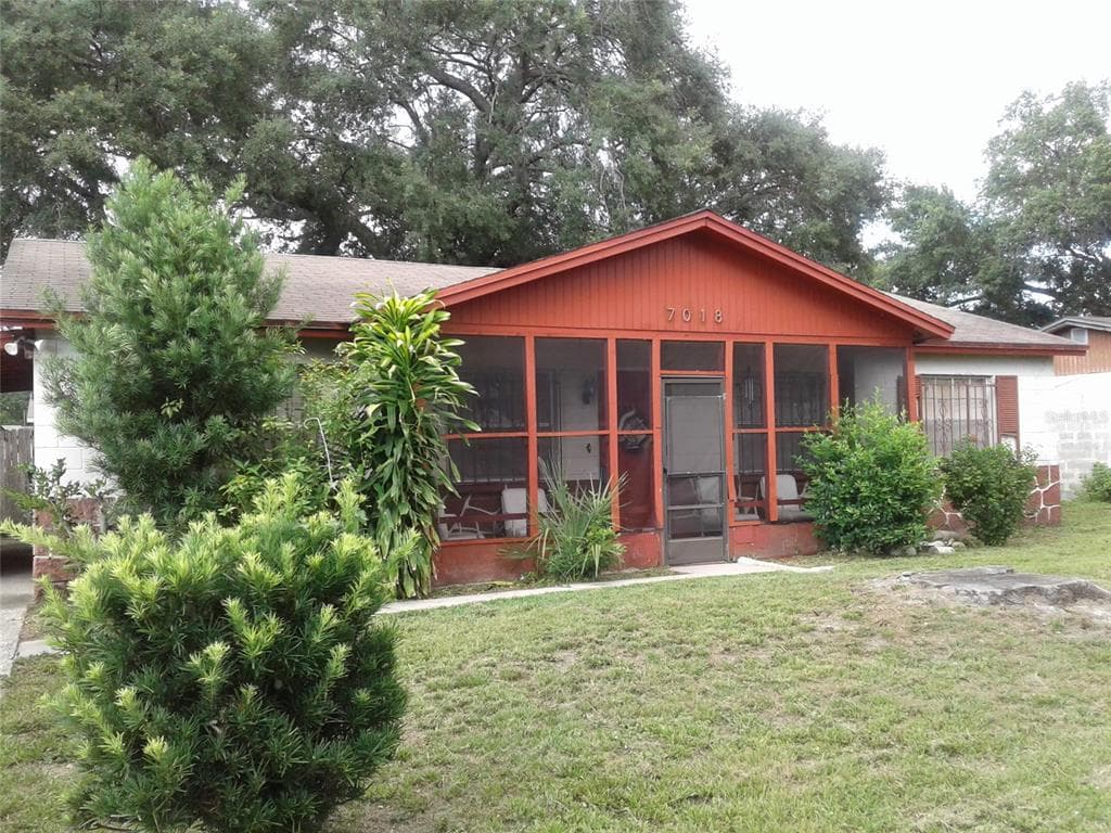 7018 FLINT DRIVE TAMPA, FL 33619