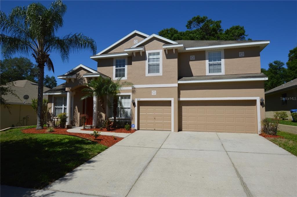 612 CEDAR WAXWING DRIVE BRANDON, FL 33510