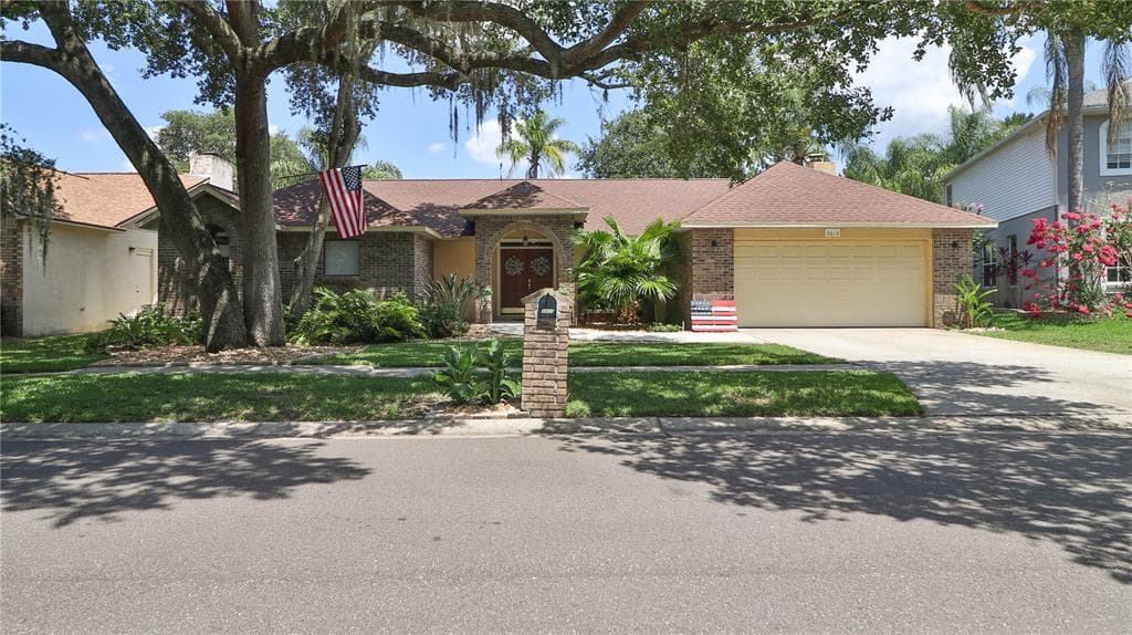 3615 SPRINGVILLE DRIVE VALRICO, FL 33596
