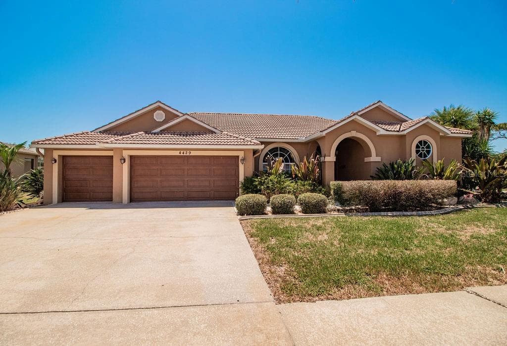 4429 OKLAWAHA LANE NEW PORT RICHEY, FL 34655