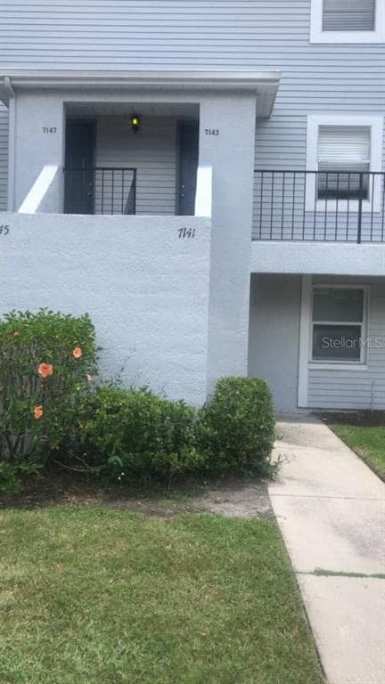 7141 E BANK DRIVE TAMPA, FL 33617